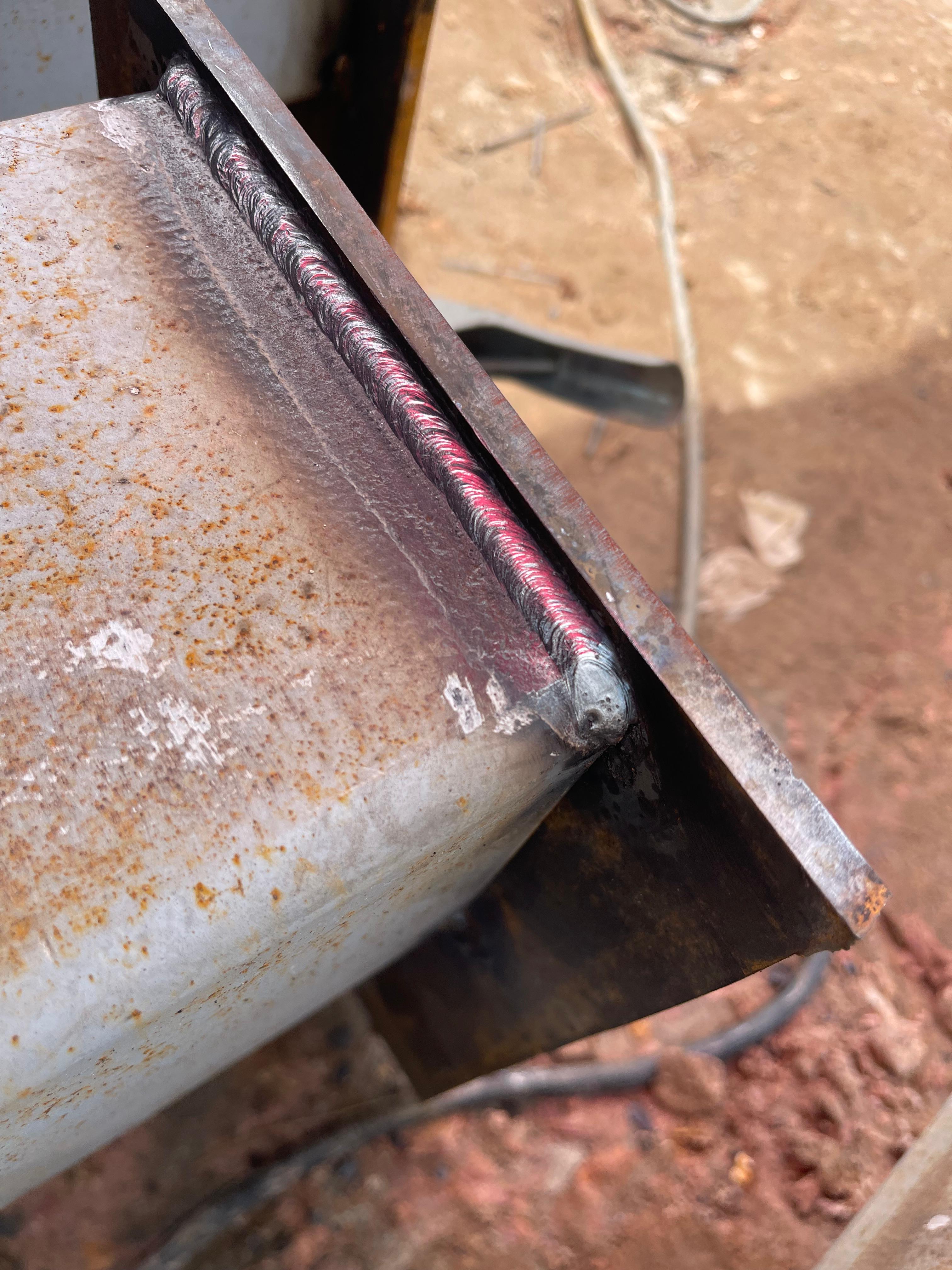 Procesos de soldadura industrial homologada SMAW y GMAW